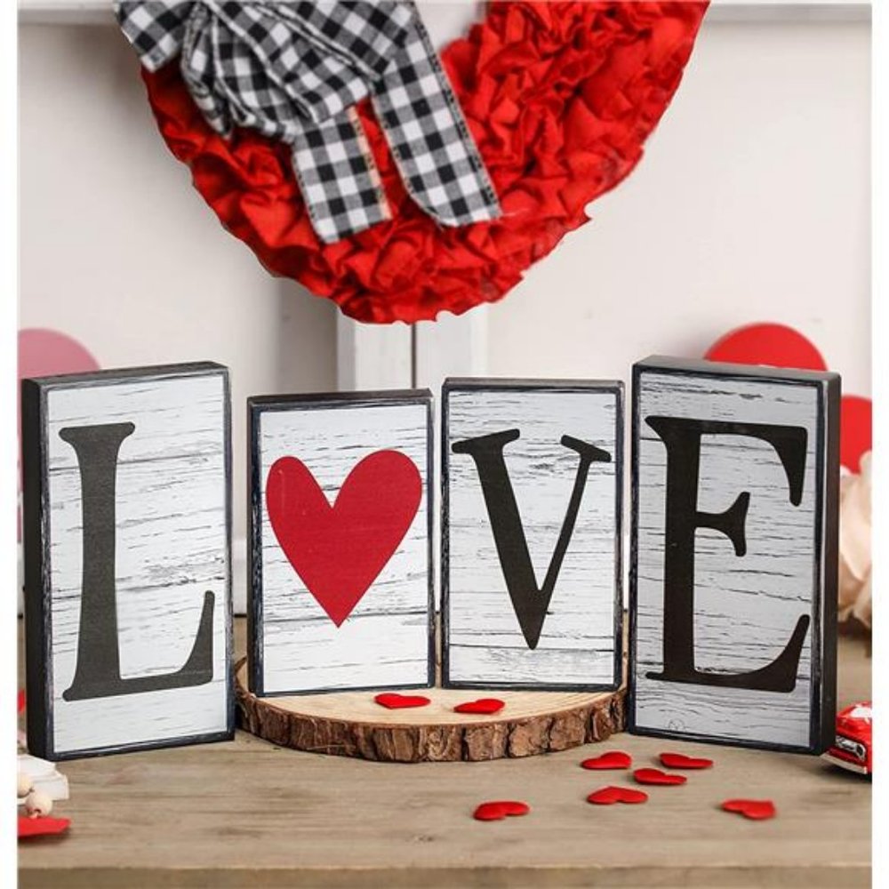 Valentine's Day Décor 4 PCS Reversible St. Patrick's Day Wood Signs